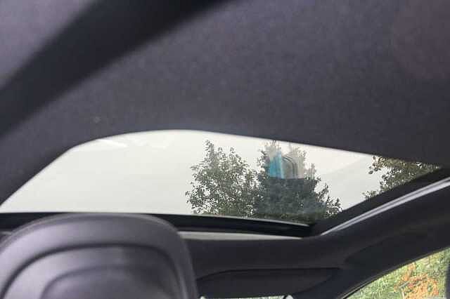 Hyundai IONIQ 6 E (325ps) Ultimate 77kWh (Dual Motor) AWD