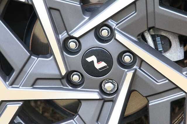 Hyundai KONA Hybrid 1.6 GDi (141ps) N Line DCT Black