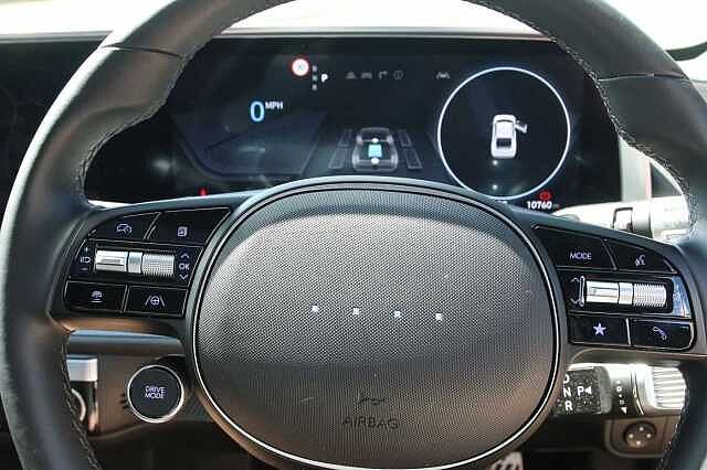 Hyundai IONIQ 6 E (325ps) Ultimate 77kWh (Dual Motor) AWD Red