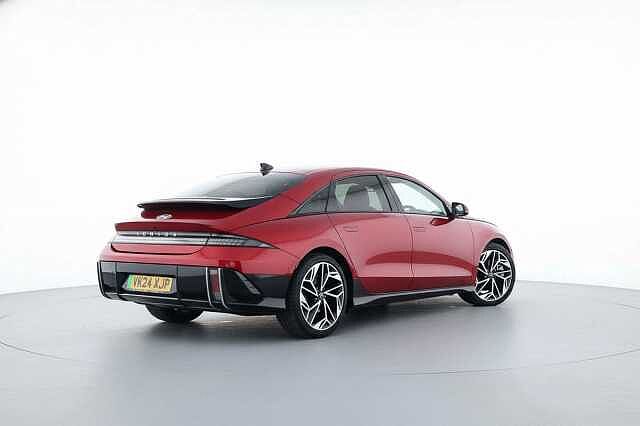 Hyundai IONIQ 6 E (325ps) Ultimate 77kWh (Dual Motor) AWD Red