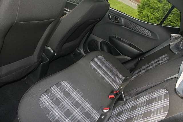Hyundai i10 1.2 [79] Premium 5dr [Nav]