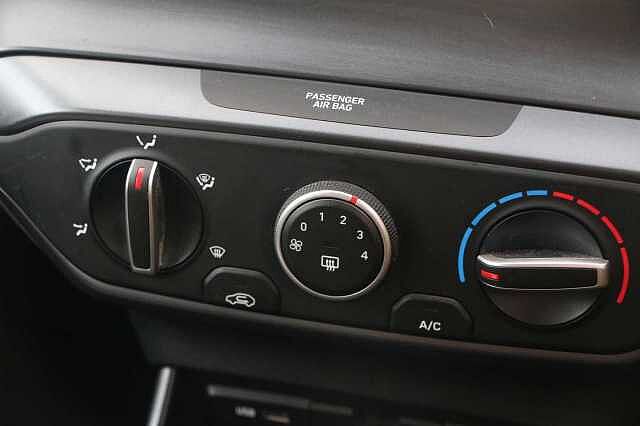 Hyundai i20 1.0T GDi 48V MHD SE Connect 5dr