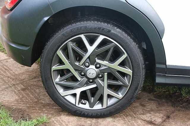 Hyundai KONA 1.6 GDi Hybrid Premium 5dr DCT