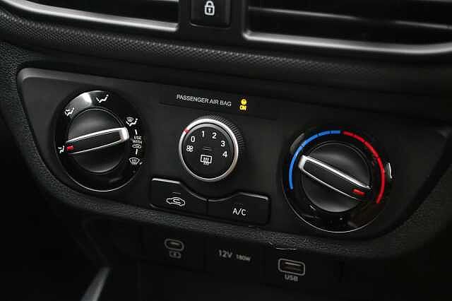 Hyundai i10 1.0 [63] Advance 5dr Auto [Nav]