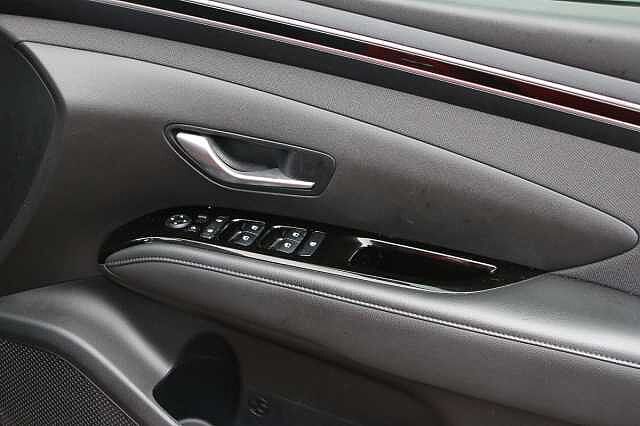 Hyundai TUCSON 1.6 TGDi SE Connect 5dr 2WD