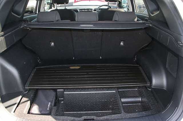 Hyundai TUCSON 1.6 TGDi 48V MHD Premium 5dr 2WD White